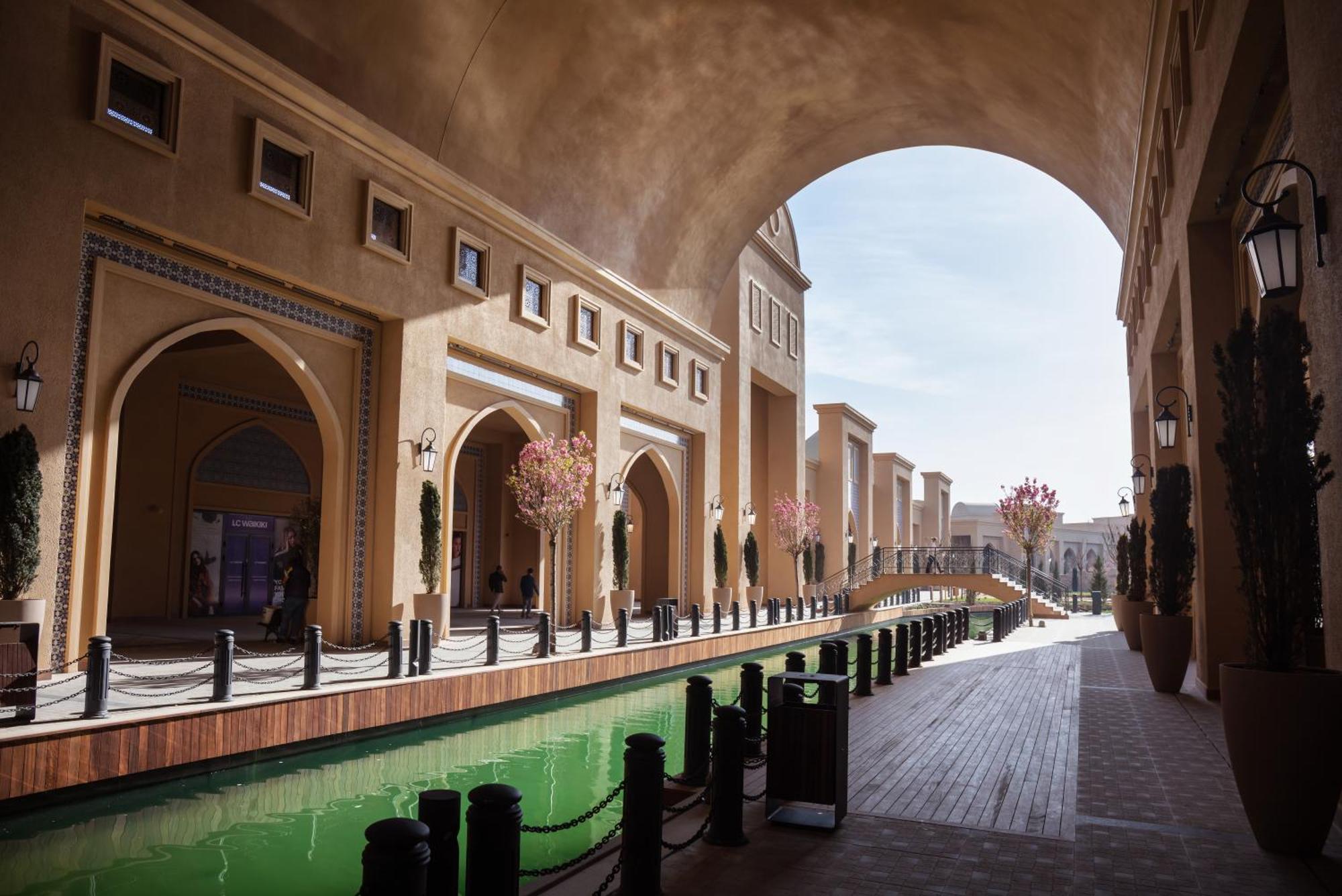 Karavansaray Turkistan Harbour Hotel -Flying Theatre Access מראה חיצוני תמונה The Venetian Resort